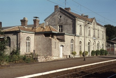 CHASTRE  78-5044.jpg